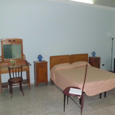 B&B Cavour Torre Maggiore Exterior foto